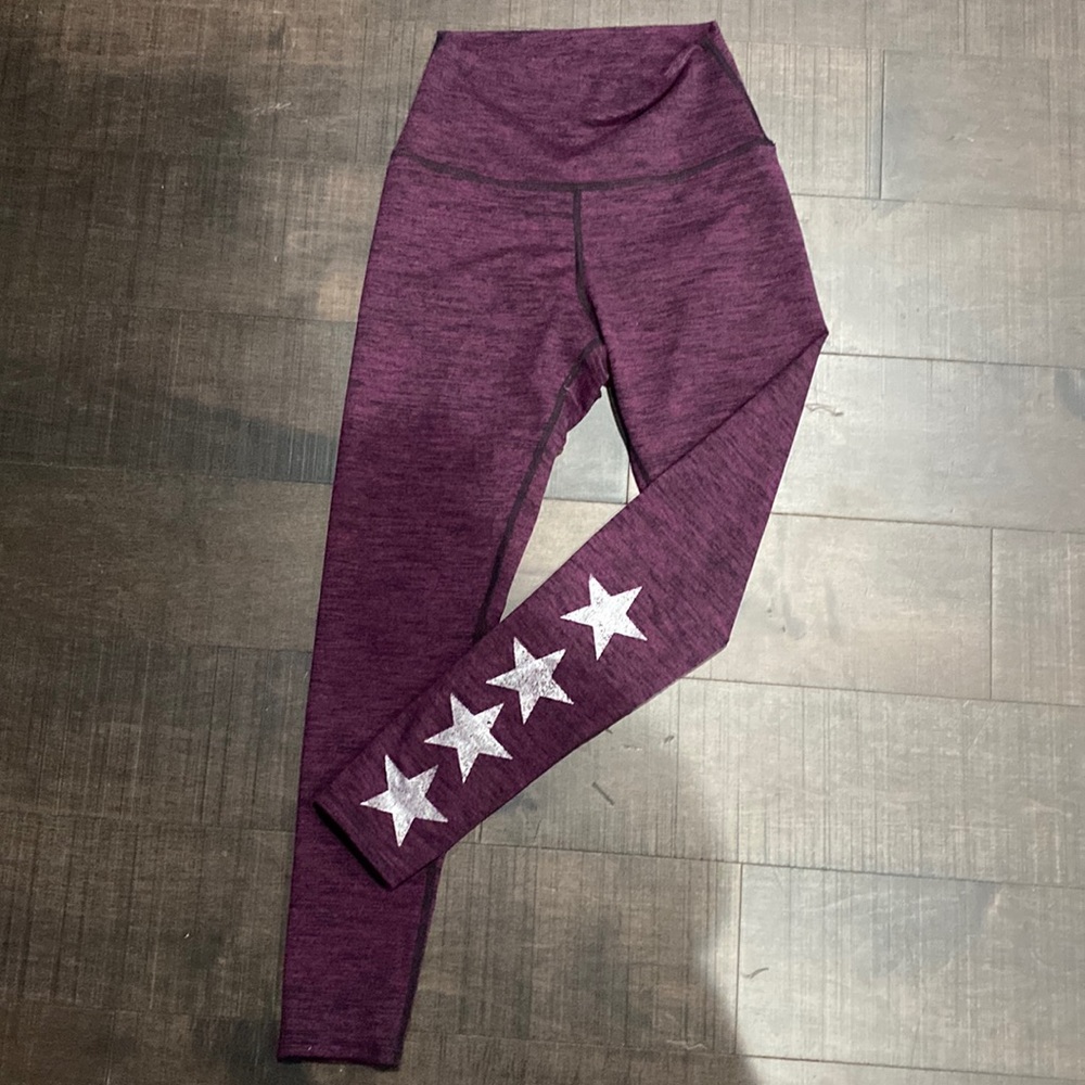 PixieLane 7/8 leggings with star detail on back. Size XS